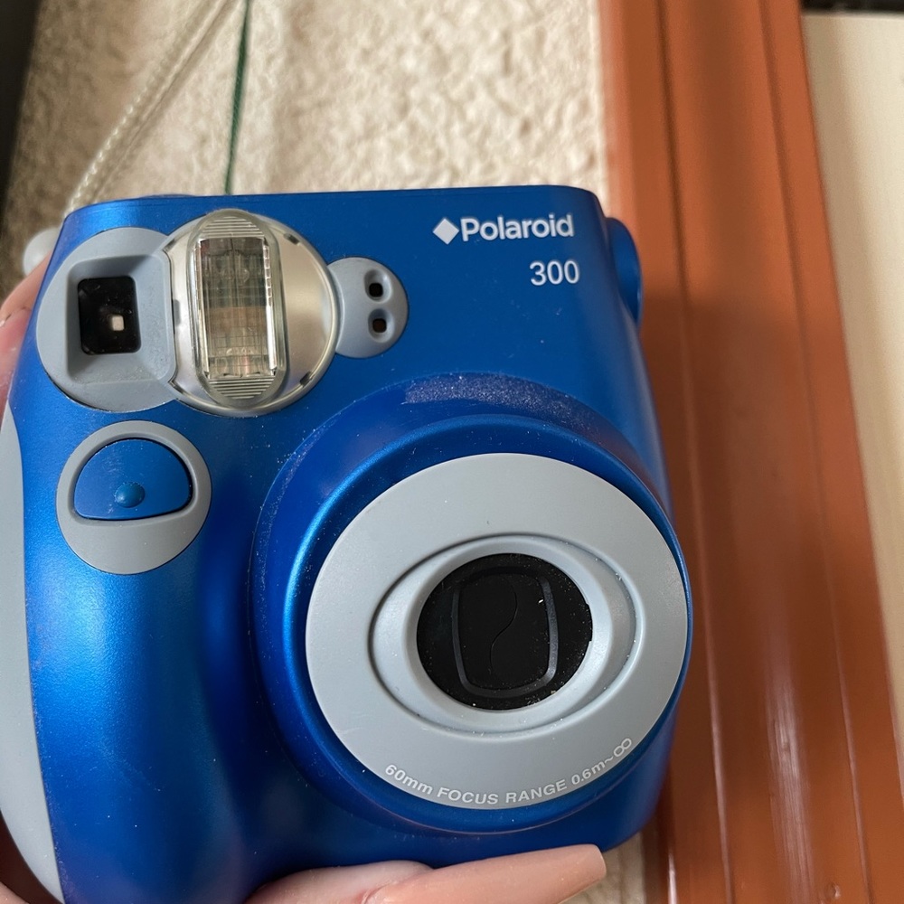 Polarid camera